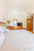 Carregue a imagem no visualizador da Galeria, Quarto Twin